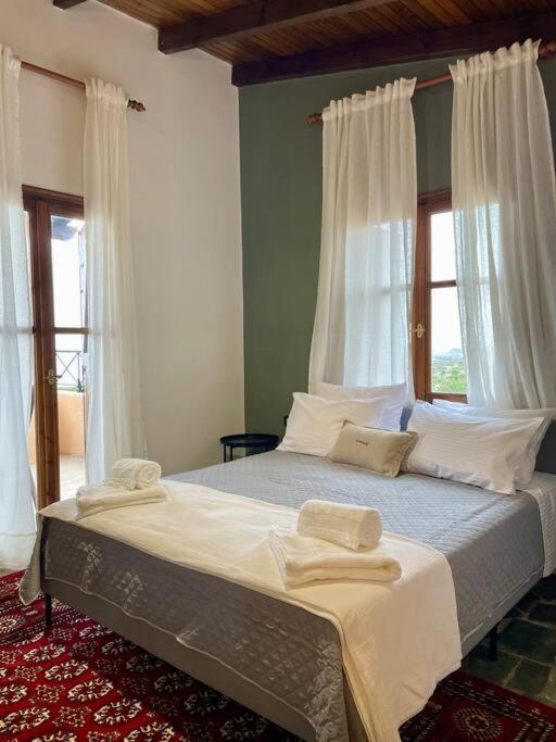 Almond Home Livadia  Eksteriør bilde