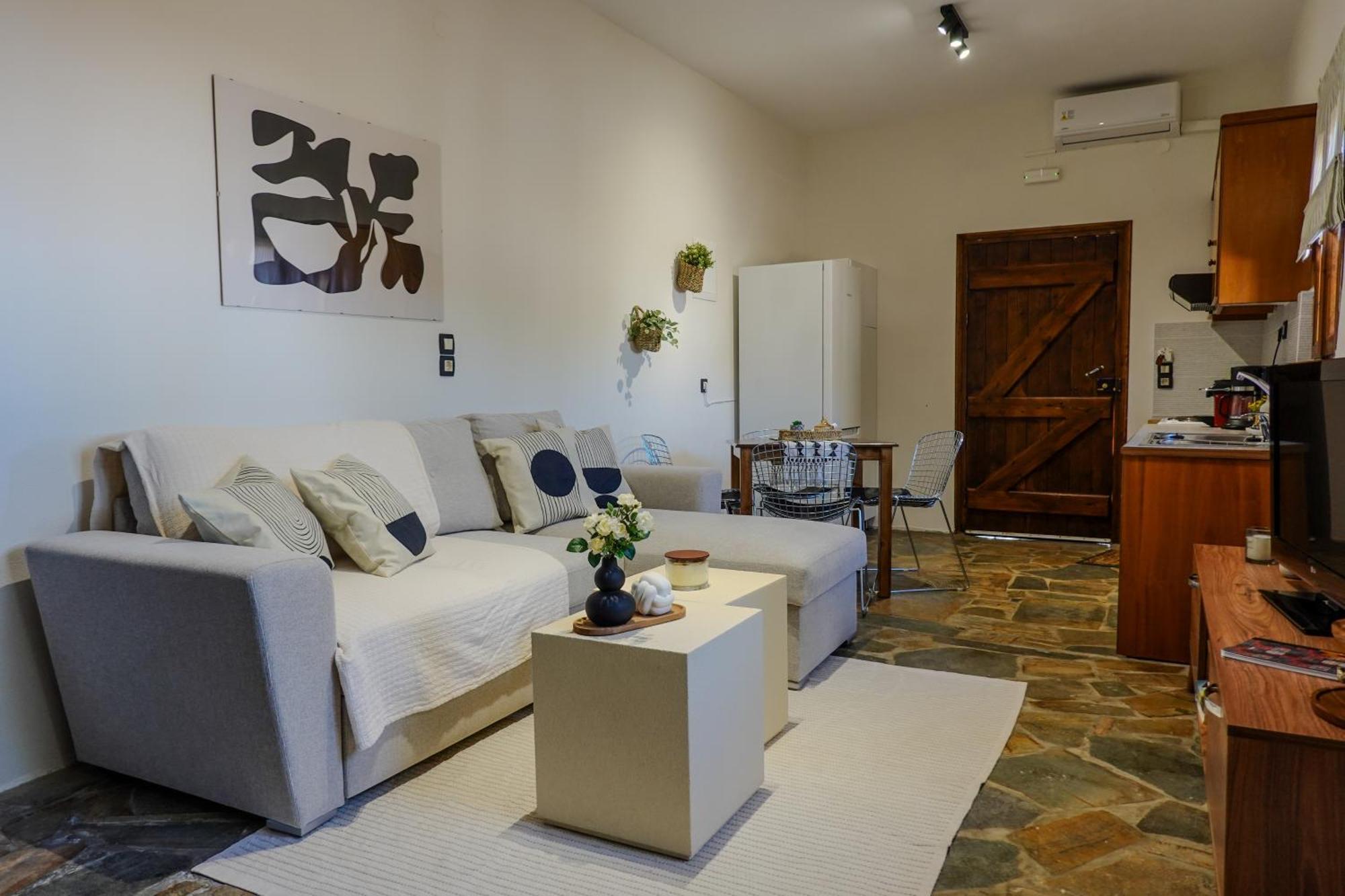 Almond Home Livadia  Eksteriør bilde